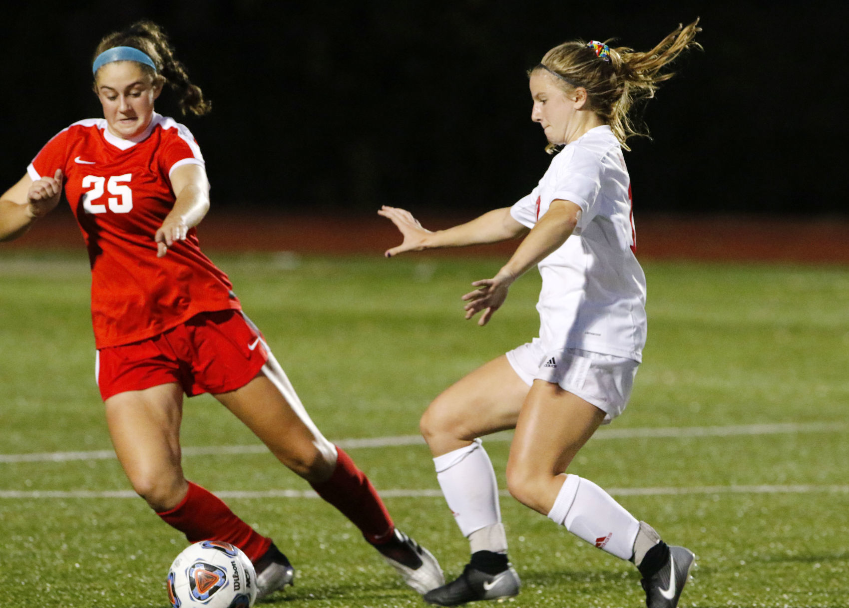 Kayla Ziel, Munster, soccer